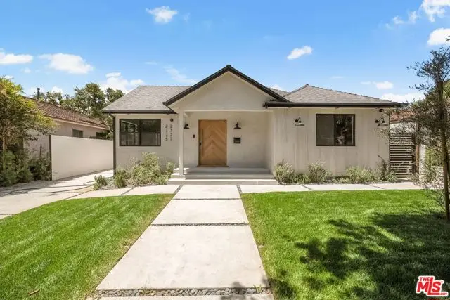 2725 Midvale Avenue, Los Angeles, CA 90064 - #2