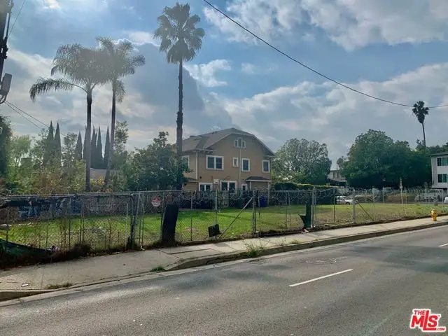 250 N Wilton Place, Los Angeles, CA 90004 - #3