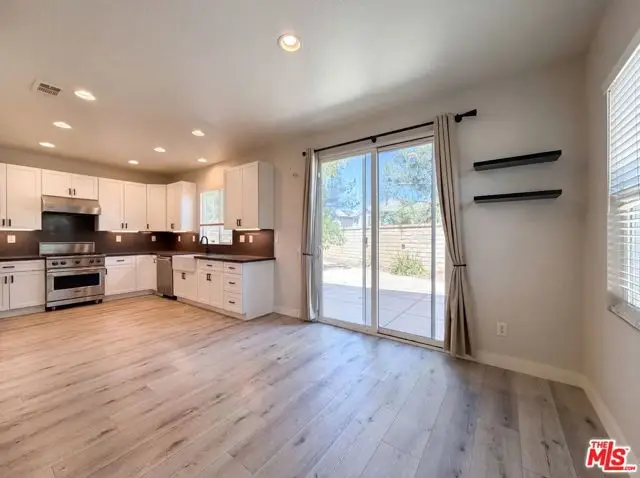 29206 Rio Lobo Way, Valencia, CA 91354 - #2