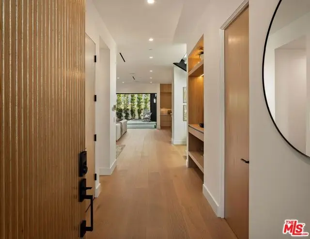 3621 Moore Street, Los Angeles, CA 90066 - #3