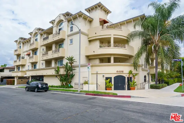 4400 Cartwright Avenue #203, North Hollywood, CA 91602 - #2