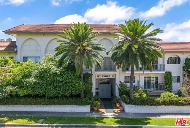 5376 Fairview Boulevard #102, Los Angeles, CA 90056 - #1