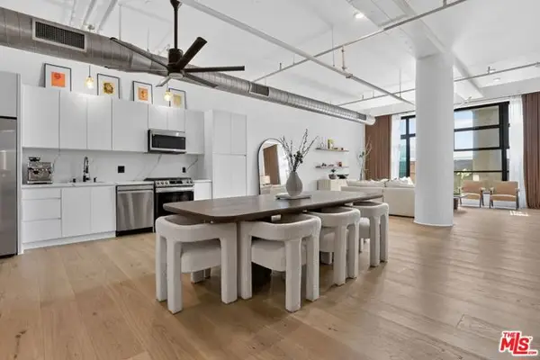 1645 Vine Street #411, Los Angeles, CA 90028