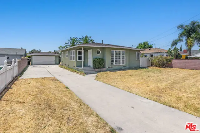 10917 S Osage Avenue, Inglewood, CA 90304 - #3