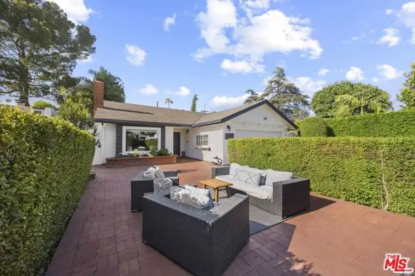 11139 Hortense Street, North Hollywood (los Angeles), CA 91602