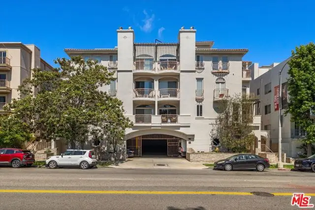 1920 S Beverly Glen Boulevard #101, Los Angeles, CA 90025 - #2
