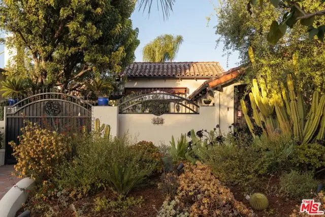 542 N Detroit Street, Los Angeles, CA 90036 - #3