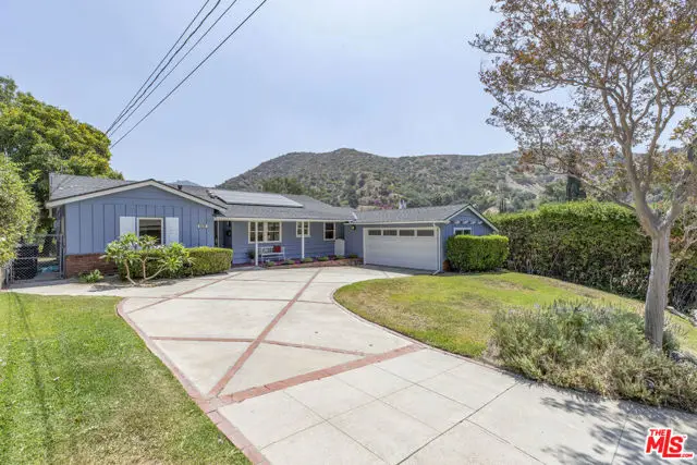 608 Solway Street, Glendale, CA 91206 - #1