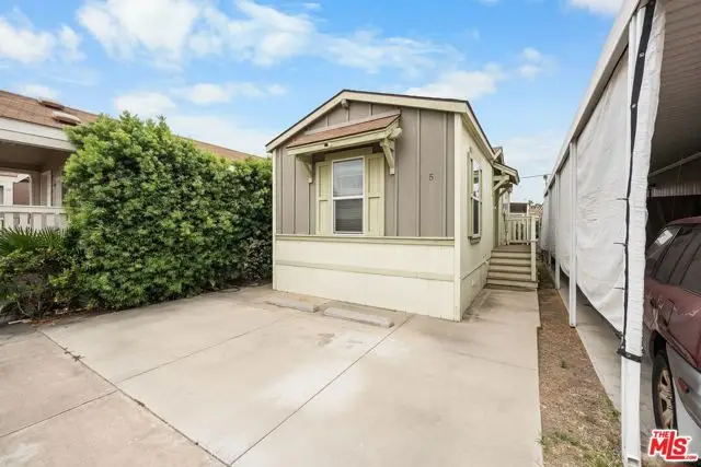 250 W Midway Drive #5, Anaheim, CA 92805 - #1