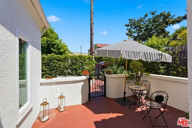 1843 S Highland Avenue, Los Angeles, CA 90019 - #3
