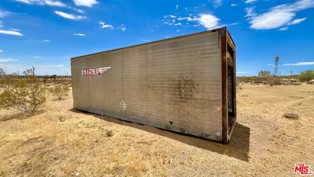 1879 Cherokee Trail, Landers, CA 92285 - #2
