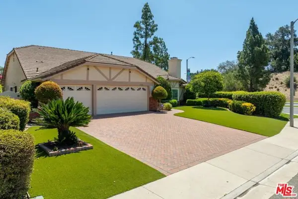 5700 Tenneyson Drive, Agoura Hills, CA 91301
