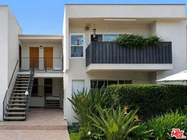 18645 Hatteras Street #263, Tarzana (los Angeles), CA 91356
