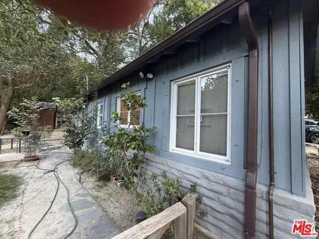 3928 Madelia Avenue, Sherman Oaks, CA 91403 - #2