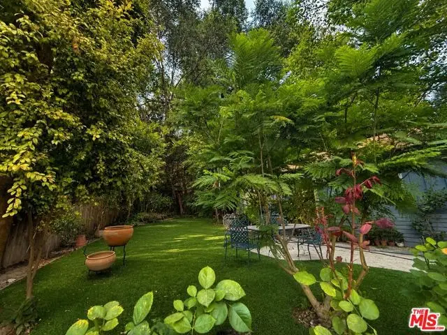 3928 Madelia Avenue, Sherman Oaks, CA 91403 - #3