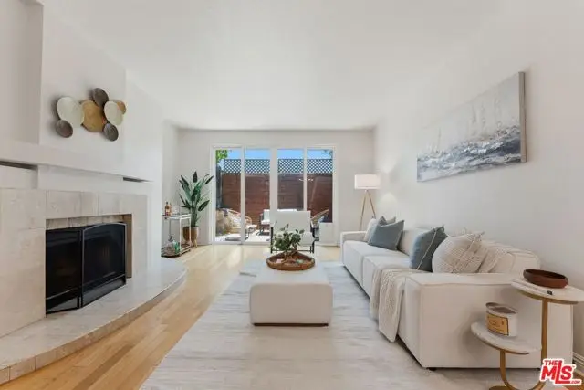 1436 20th Street #8, Santa Monica, CA 90404 - #2