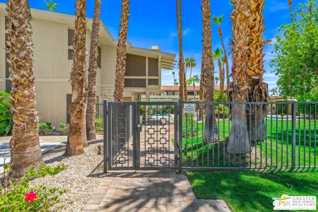 290 S San Jacinto Drive #3, Palm Springs, CA 92262 - #3