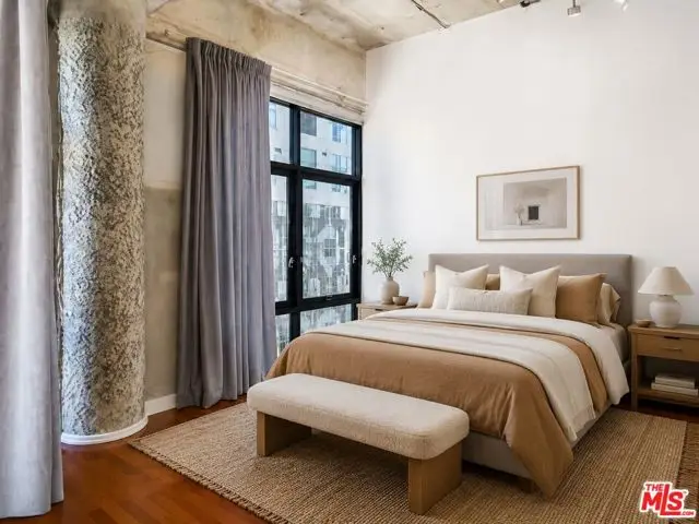330 W 11th Street #406, Los Angeles, CA 90015 - #3