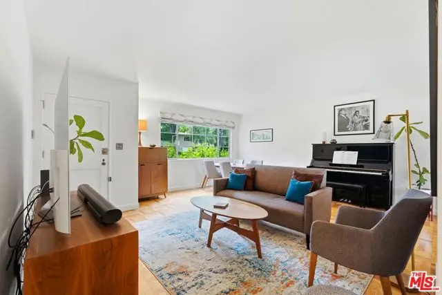5327 Village, Los Angeles, CA 90016 - #1