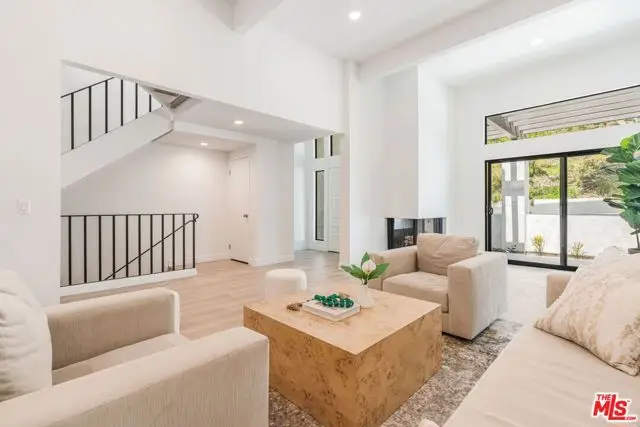1564 Michael Lane, Pacific Palisades, CA 90272 - #1