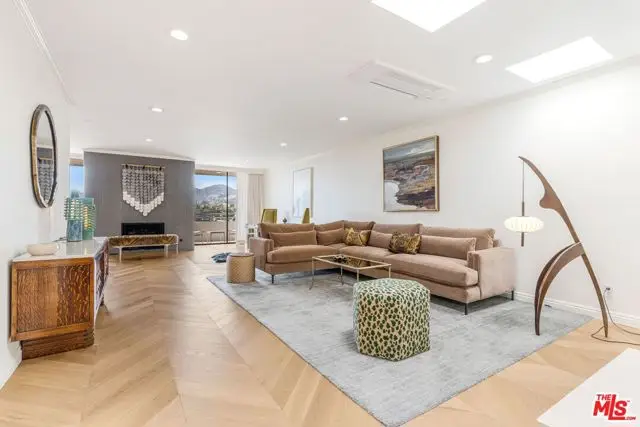 15480 Antioch Street #300A, Pacific Palisades, CA 90272 - #1