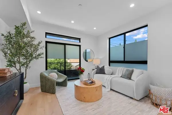 5443 Blackwelder Street, Los Angeles, CA 90016