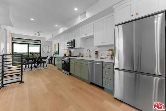 5443 Blackwelder Street, Los Angeles, CA 90016 - #2