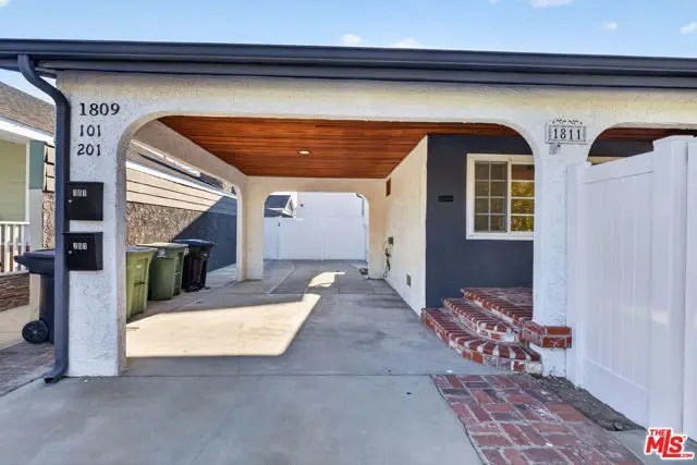 1811 N Avon Street, Burbank, CA 91505 - #2