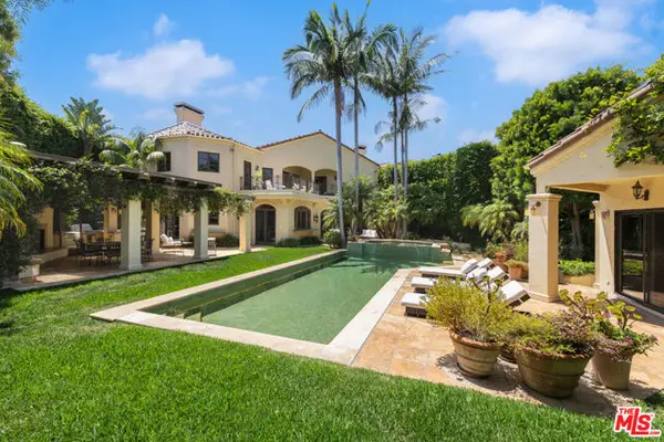 530 Moreno Avenue, Los Angeles, CA 90049