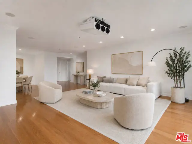 10724 Wilshire Boulevard #1001, Los Angeles, CA 90024 - #2