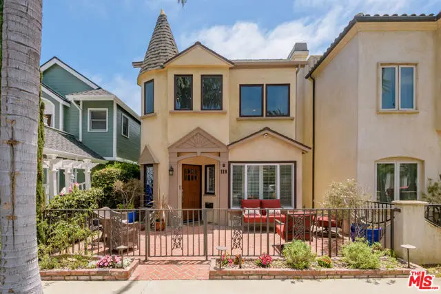 118 3rd Street, Seal Beach, CA 90740 - #3