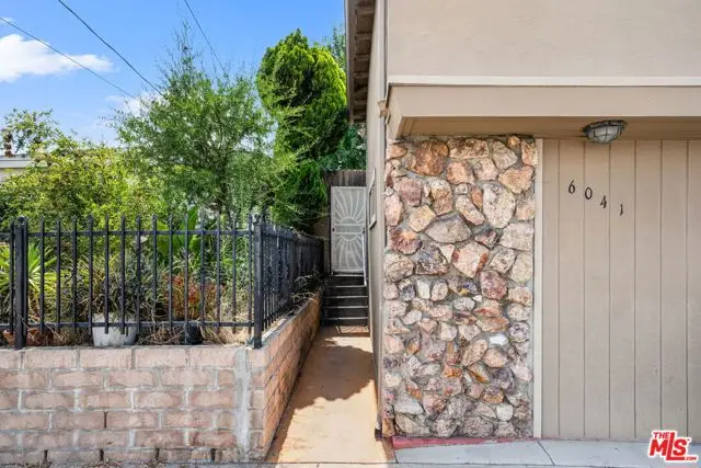 6041 Cleon Avenue, North Hollywood, CA 91606 - #2