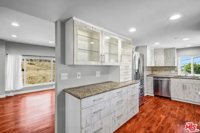 1766 Griffith Park Boulevard #1, Los Angeles, CA 90026 - #3