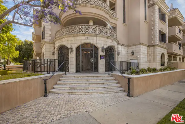 850 N Croft Avenue #103, West Hollywood, CA 90069 - #3
