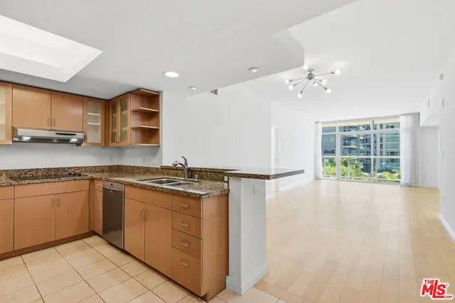 13700 Marina Pointe Drive #630, Marina Del Rey, CA 90292 - #2