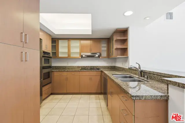 13700 Marina Pointe Drive #630, Marina Del Rey, CA 90292 - #3