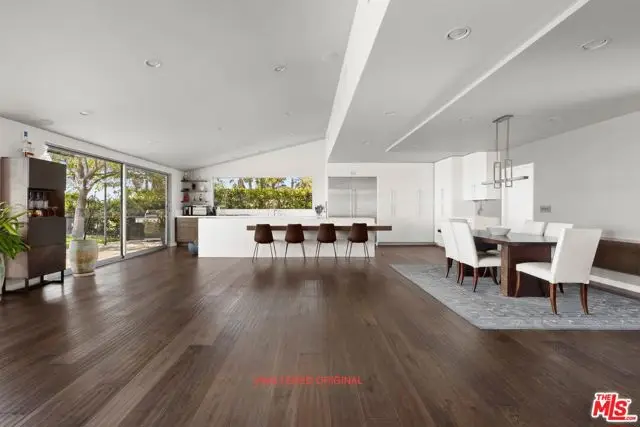 6020 Rod Avenue, Woodland Hills, CA 91367 - #3