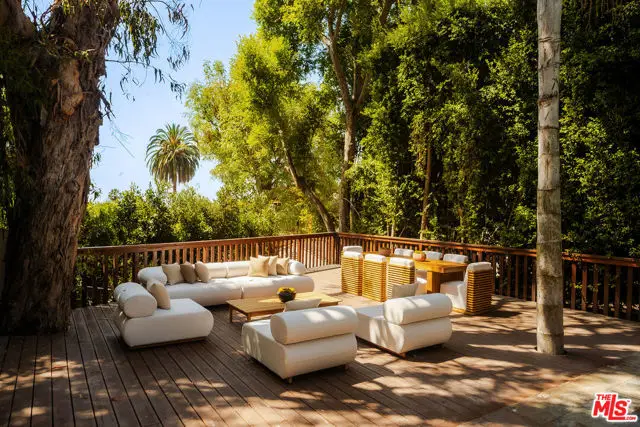 9146 St Ives Drive, West Hollywood, CA 90069 - #2