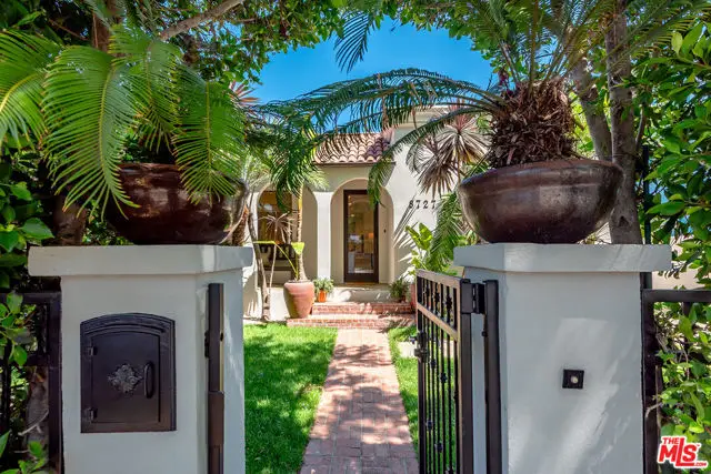 8727 Bonner Drive, Los Angeles, CA 90048 - #2