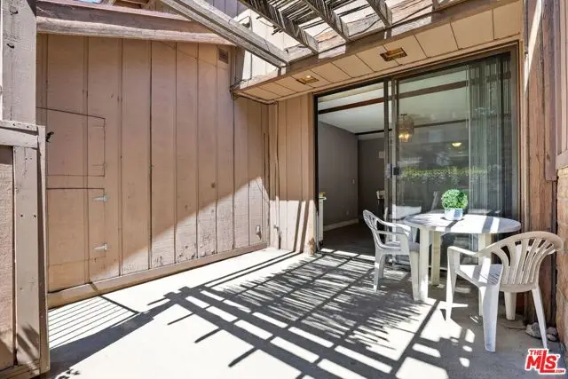 21 Northwoods Lane, La Crescenta, CA 91214 - #3