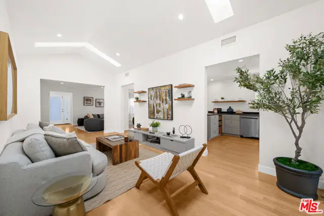 10625 Esther Avenue, Los Angeles, CA 90064 - #2