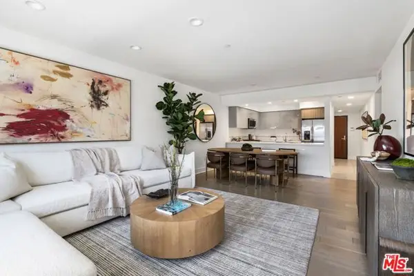 10269 Santa Monica Boulevard, Los Angeles, CA 90067