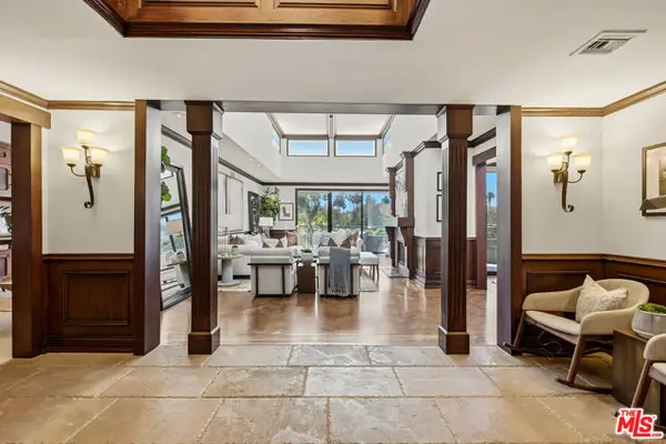 450 N Maple Drive #501, Beverly Hills, CA 90210