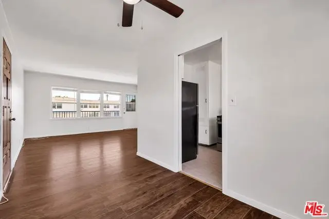 3311 W 77th Street, Los Angeles, CA 90043 - #3