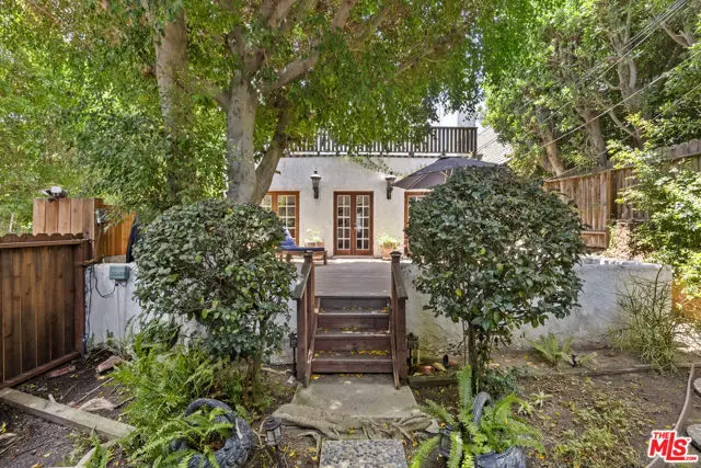 1711 N Curson Avenue, Los Angeles, CA 90046 - #3