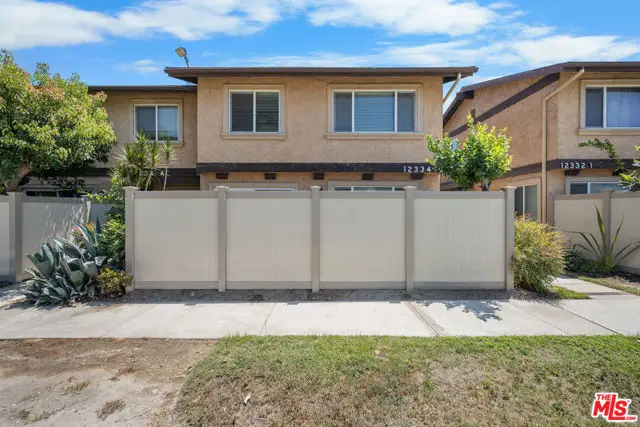 12334 Runnymede Street #5, North Hollywood, CA 91605 - #2