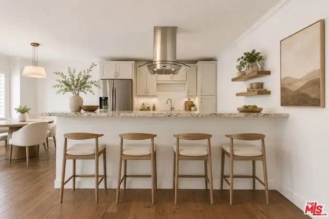 933 11th Street #21, Santa Monica, CA 90403 - #3