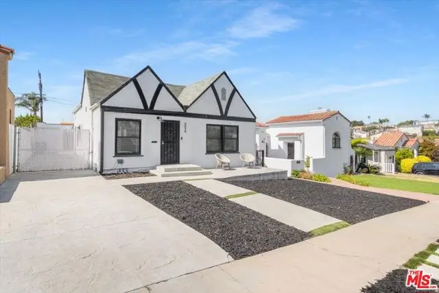 4038 W 59th Place, Los Angeles, CA 90043 - #2