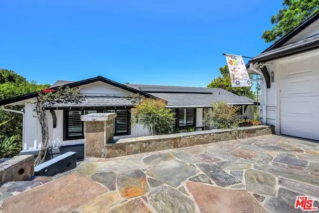 4046 Murietta Avenue, Sherman Oaks, CA 91423 - #2