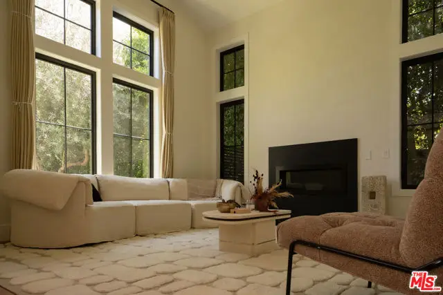 14713 Huston Street, Sherman Oaks, CA 91403 - #3